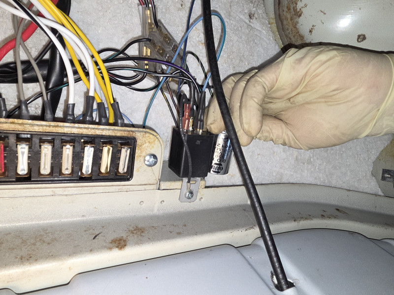 I wasn't happy with the Napa flasher which seemed to work funky so I installed a '68-70 Beetle flasher in its place which uses an external ground and has proven to be more reliable than an American can style.