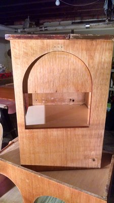 Wash Basin Cabinet Facing Cargo Doors